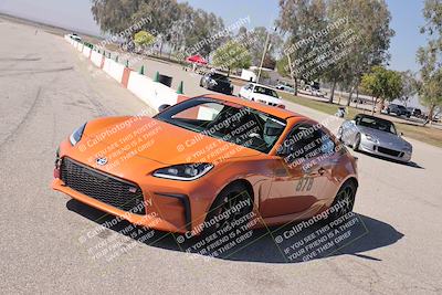 media/Oct-18-2025-Speed Ventures (Sat) [[8b3b7cf525]]/Around the Pits/